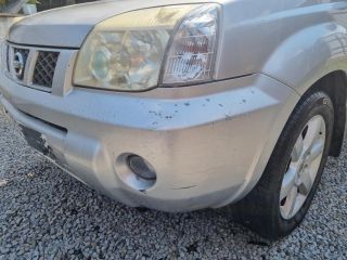 bontott NISSAN X-TRAIL I Első Lökhárító (Üresen)