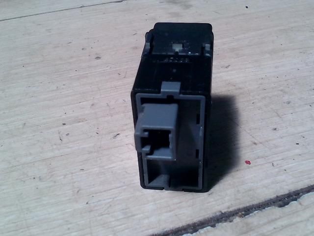 bontott NISSAN X-TRAIL I Fényszórómagasság Állító Kapcsoló