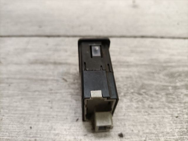 bontott NISSAN X-TRAIL I Fényszórómagasság Állító Kapcsoló