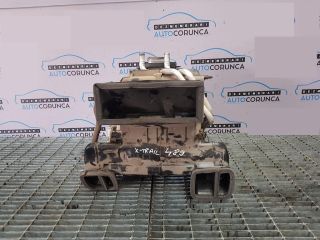 bontott NISSAN X-TRAIL I Fűtőmotor (Klímás)