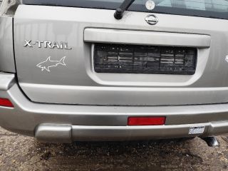 bontott NISSAN X-TRAIL I Hátsó Lökhárító (Részeivel)