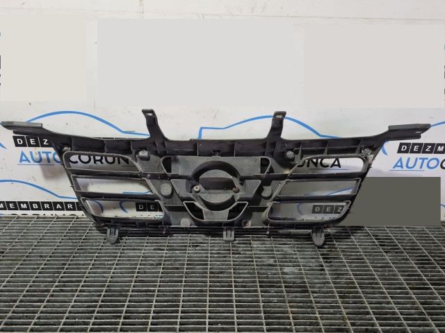 bontott NISSAN X-TRAIL I Hűtőrács