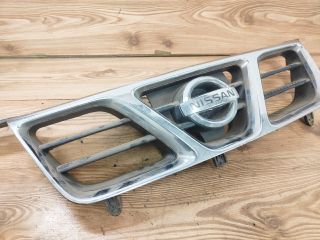 bontott NISSAN X-TRAIL I Hűtőrács