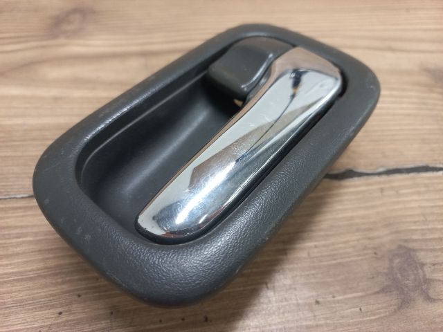 bontott NISSAN X-TRAIL I Jobb első Belső Kilincs