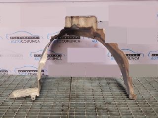 bontott NISSAN X-TRAIL I Jobb első Dobbetét (Kerékjárati, Műanyag)