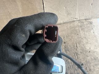 bontott NISSAN X-TRAIL I Jobb első Külső Kilincs