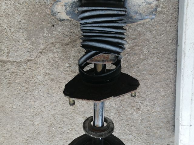 bontott NISSAN X-TRAIL I Jobb első Lengéscsillapító