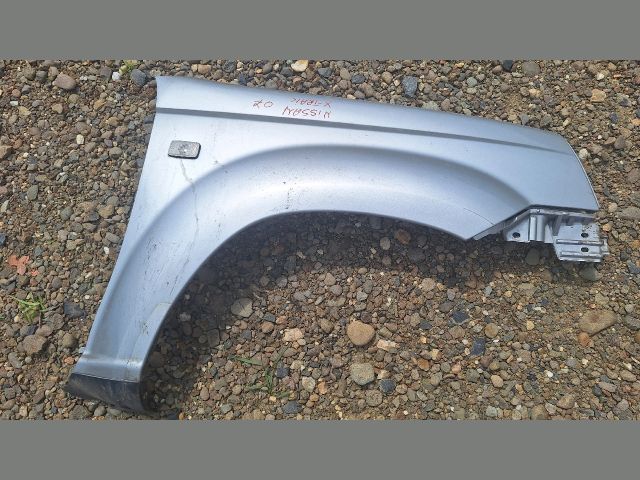 bontott NISSAN X-TRAIL I Jobb első Sárvédő