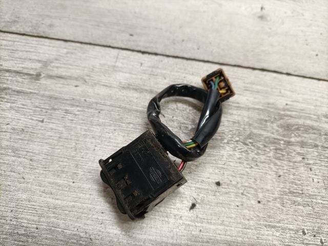 bontott NISSAN X-TRAIL I Jobb első Ülésfűtés Kapcsoló