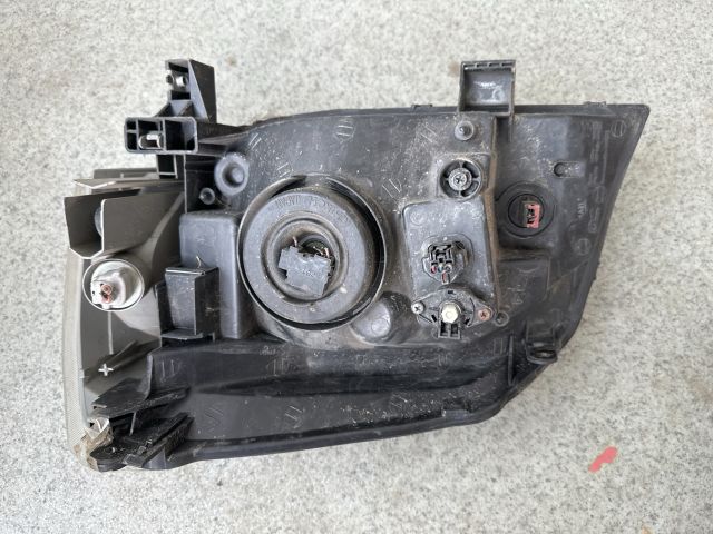 bontott NISSAN X-TRAIL I Jobb Fényszóró