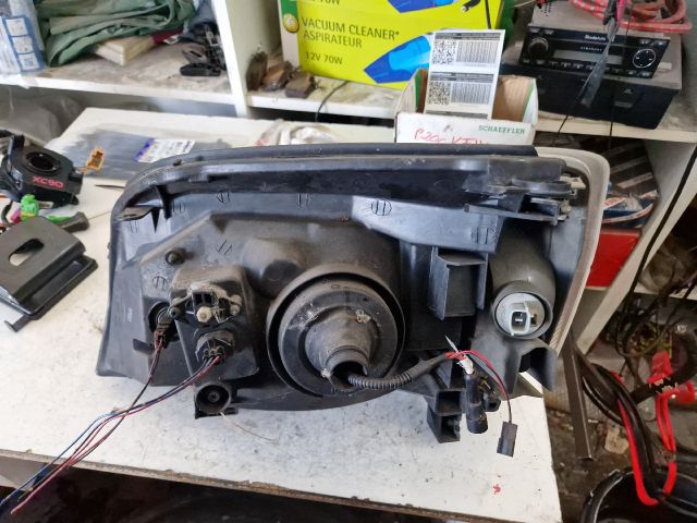 bontott NISSAN X-TRAIL I Jobb Fényszóró