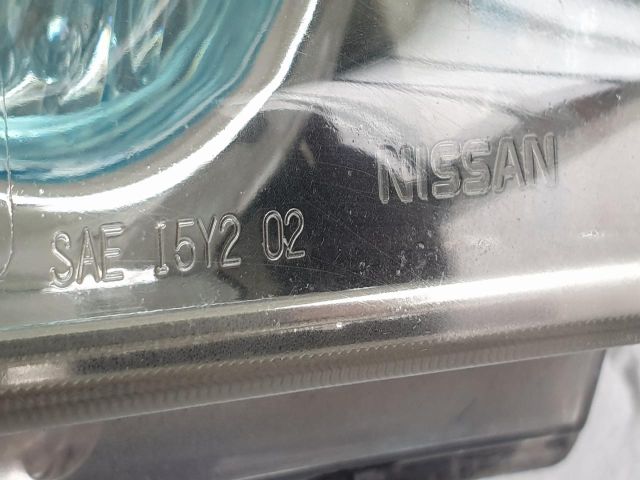 bontott NISSAN X-TRAIL I Jobb Fényszóró