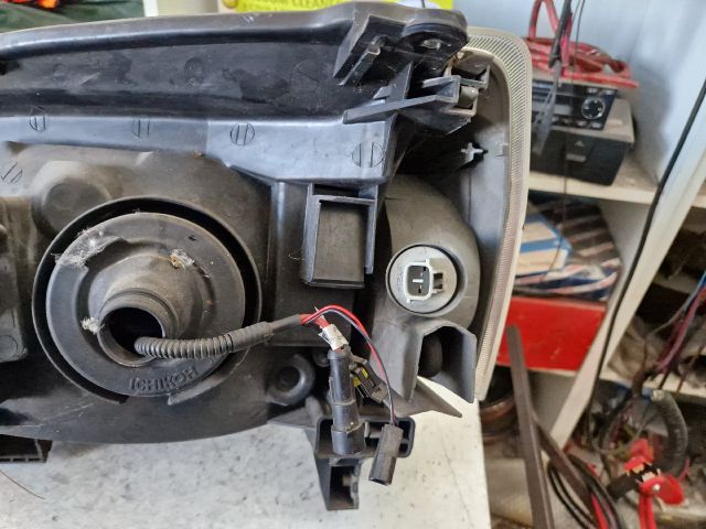 bontott NISSAN X-TRAIL I Jobb Fényszóró