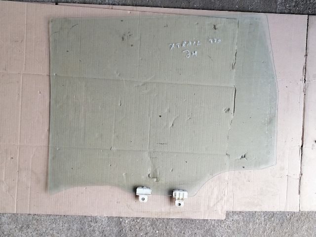 bontott NISSAN X-TRAIL I Jobb hátsó Ablak