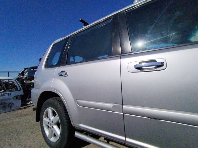 bontott NISSAN X-TRAIL I Jobb hátsó Ajtó (Üres lemez)