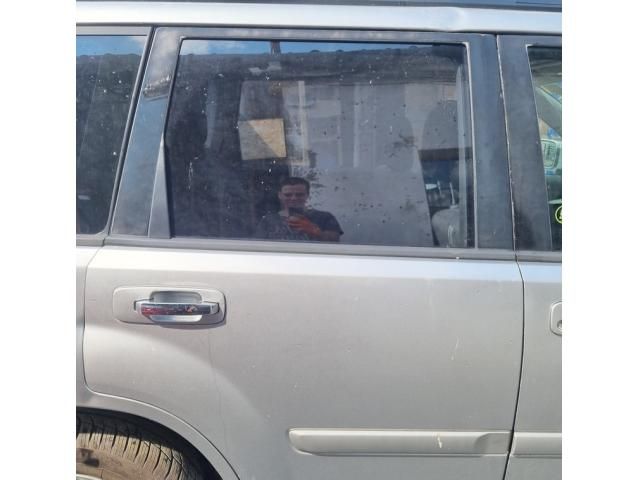 bontott NISSAN X-TRAIL I Jobb hátsó Ajtó (Üres lemez)