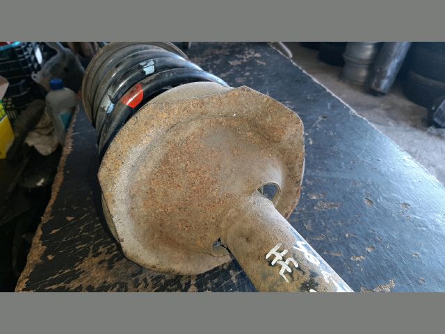 bontott NISSAN X-TRAIL I Jobb hátsó Gólyaláb (Lengécsillapító, Rugó)