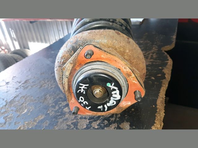 bontott NISSAN X-TRAIL I Jobb hátsó Gólyaláb (Lengécsillapító, Rugó)