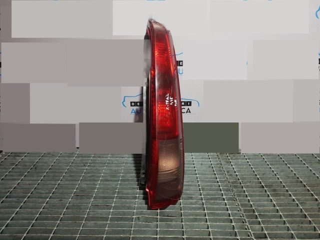 bontott NISSAN X-TRAIL I Jobb Hátsó Lámpa