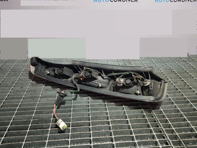 bontott NISSAN X-TRAIL I Jobb Hátsó Lámpa