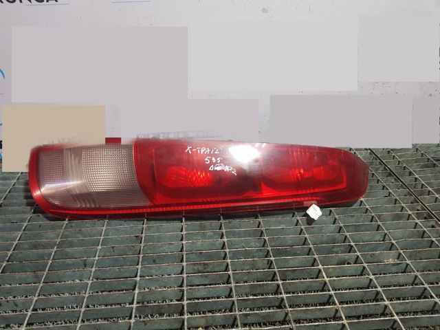 bontott NISSAN X-TRAIL I Jobb Hátsó Lámpa