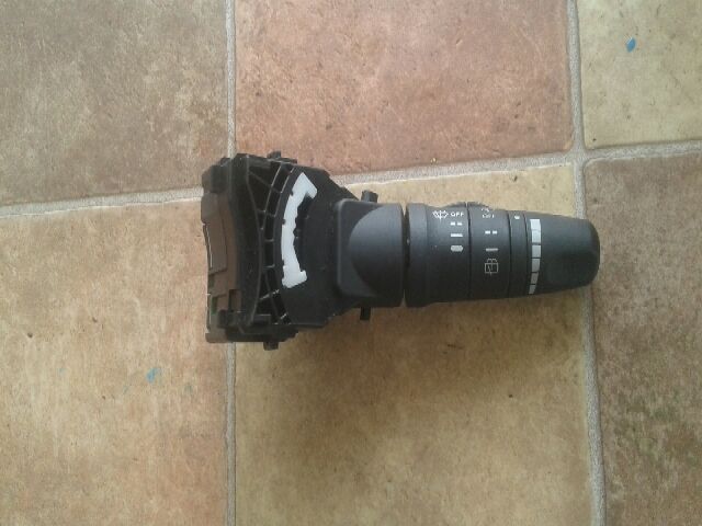 bontott NISSAN X-TRAIL I Jobb Kormánykapcsoló Ablaktörlő