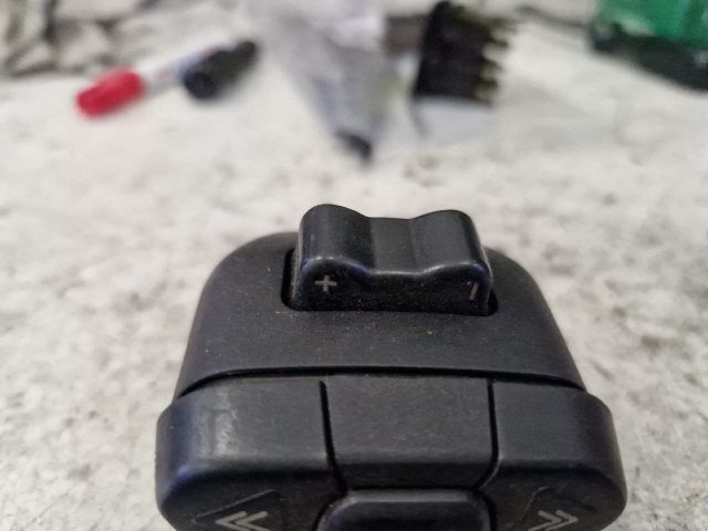 bontott NISSAN X-TRAIL I Jobb Multikormány Kapcsoló