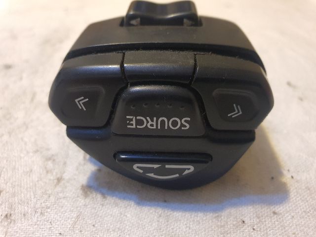 bontott NISSAN X-TRAIL I Jobb Multikormány Kapcsoló