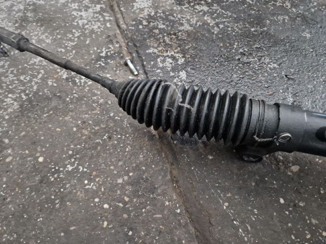 bontott NISSAN X-TRAIL I Kormánymű Szervós