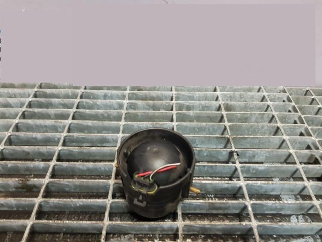 bontott NISSAN X-TRAIL I Kürt