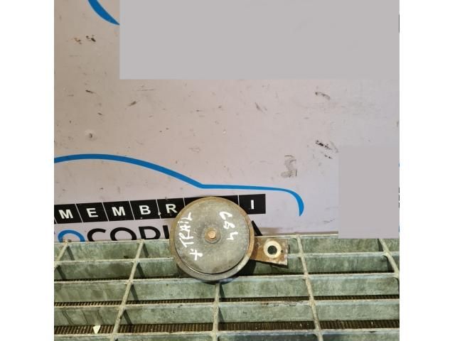 bontott NISSAN X-TRAIL I Kürt