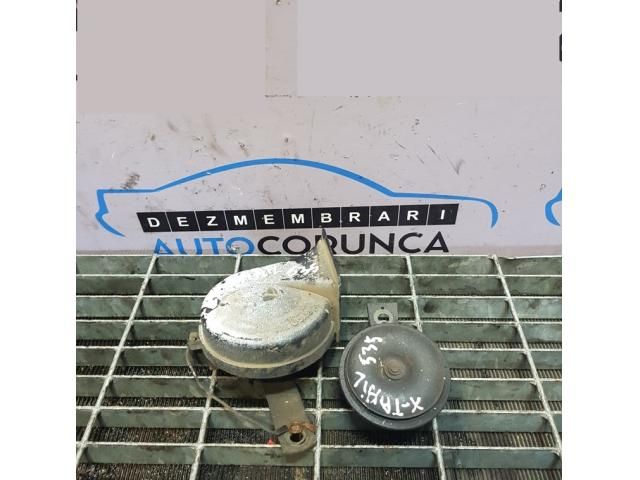 bontott NISSAN X-TRAIL I Kürt