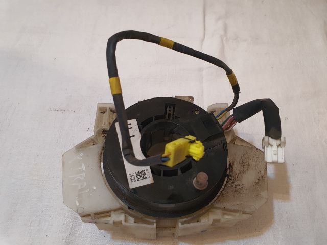 bontott NISSAN X-TRAIL I Légzsák Átvezető Szalagkábel