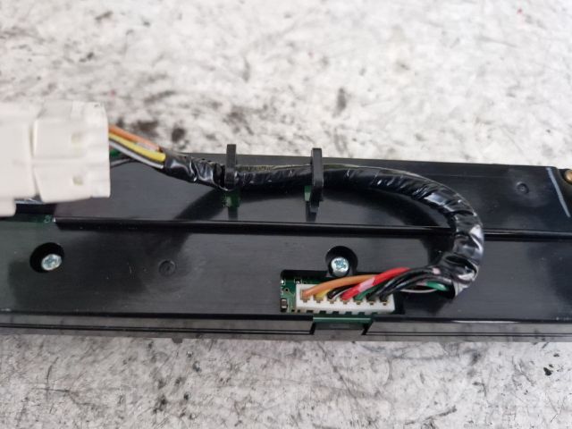 bontott NISSAN X-TRAIL I Multimédia Vezérlő