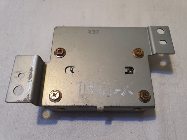 bontott NISSAN X-TRAIL I Navigáció Elektronika