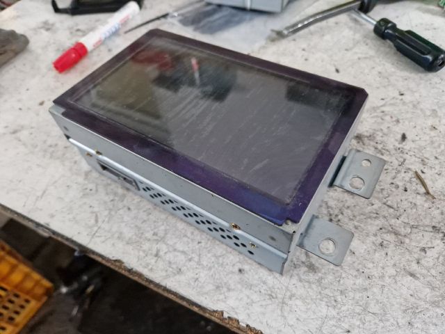 bontott NISSAN X-TRAIL I Navigációs Fejegység