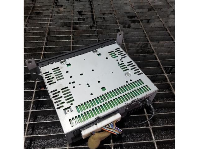 bontott NISSAN X-TRAIL I Rádió / CD