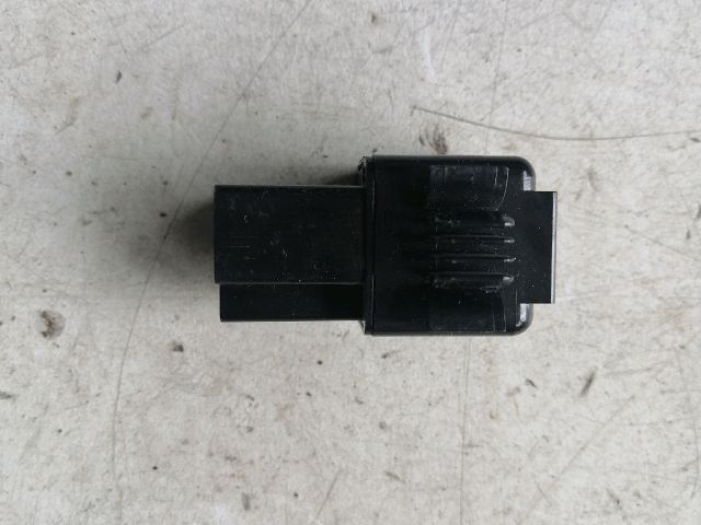 bontott NISSAN X-TRAIL I Relé