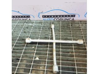 bontott NISSAN X-TRAIL I Szerszámkészlet