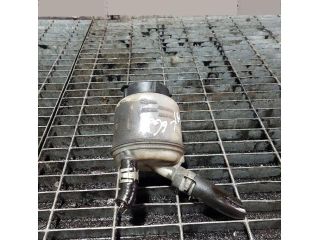 bontott NISSAN X-TRAIL I Szervóolaj Tartály