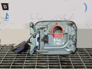 bontott NISSAN X-TRAIL I Tankajtó