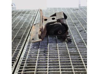 bontott NISSAN X-TRAIL I Tartó Bak