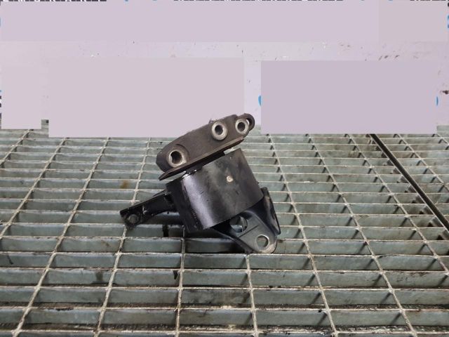 bontott NISSAN X-TRAIL I Tartó Bak