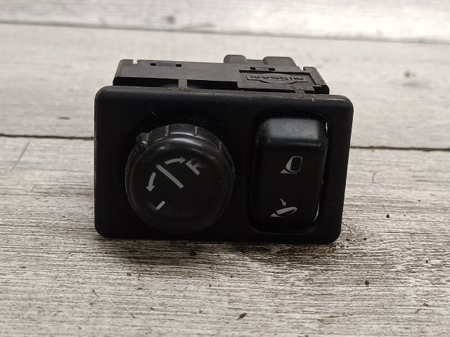 bontott NISSAN X-TRAIL I Tükör Kapcsoló