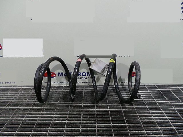 bontott NISSAN X-TRAIL II Első Rugó