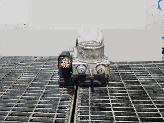 bontott NISSAN X-TRAIL II ABS Kocka