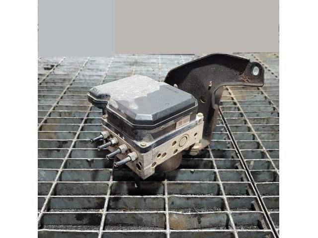 bontott NISSAN X-TRAIL II ABS Kocka