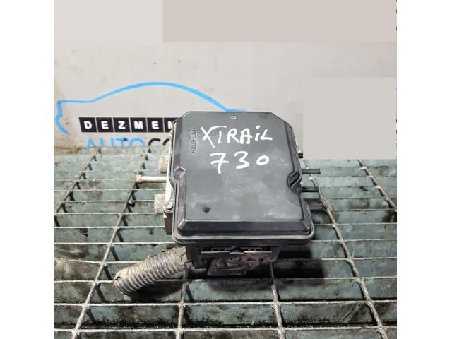 bontott NISSAN X-TRAIL II ABS Kocka