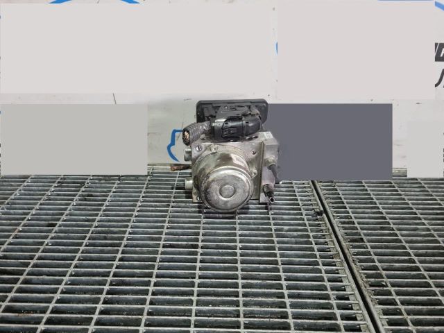 bontott NISSAN X-TRAIL II ABS Kocka