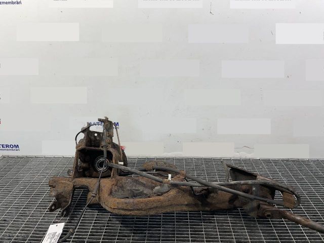 bontott NISSAN X-TRAIL II Bal hátsó Csonkállvány